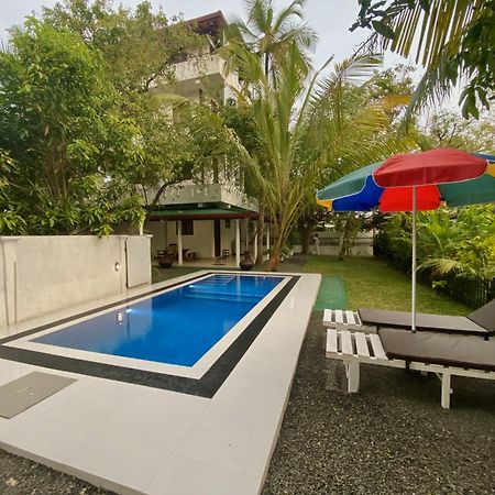 Villa Araliya Hikkaduwa Exterior photo
