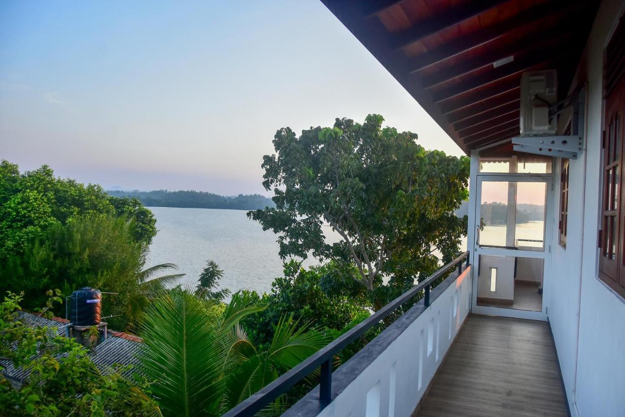 Villa Araliya Hikkaduwa Exterior photo