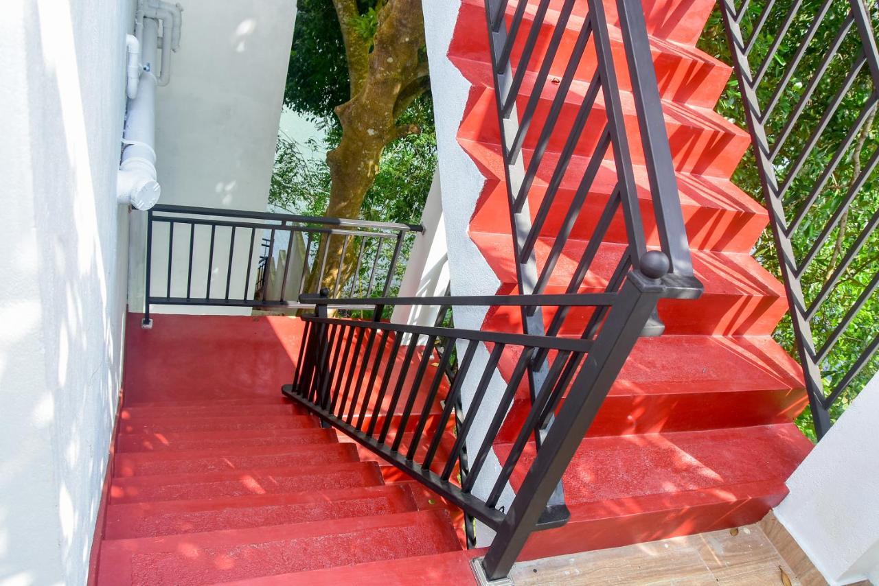 Villa Araliya Hikkaduwa Exterior photo