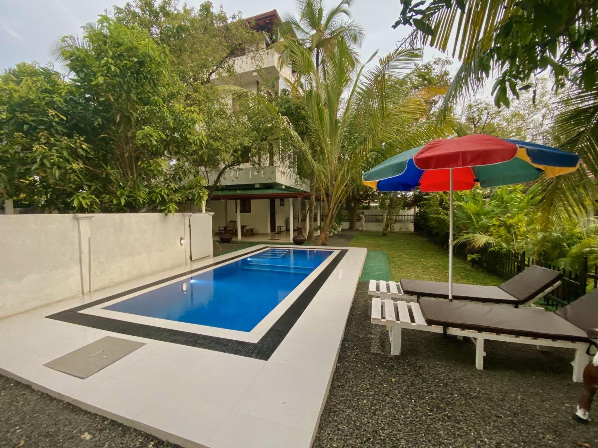 Villa Araliya Hikkaduwa Exterior photo