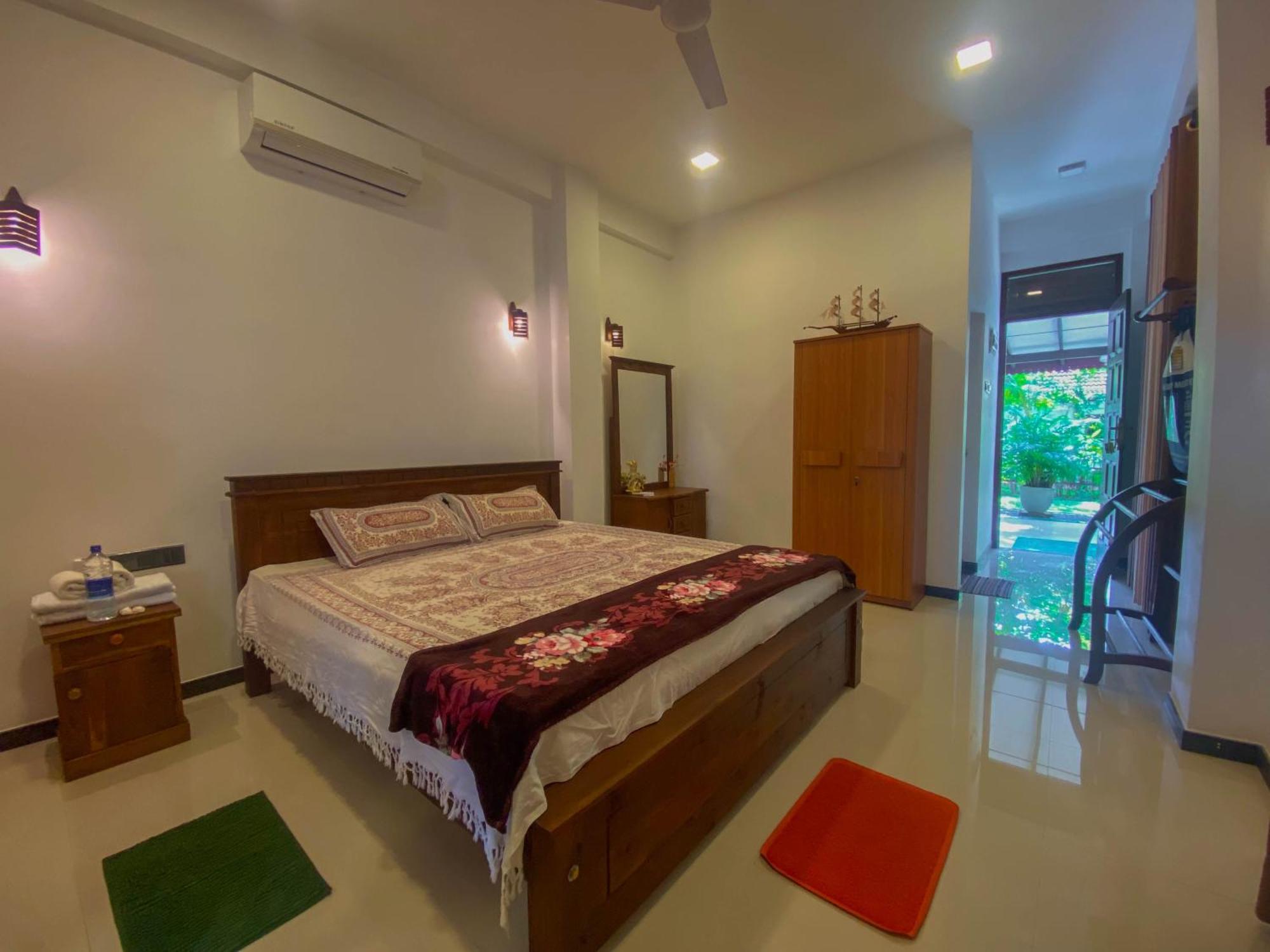 Villa Araliya Hikkaduwa Exterior photo